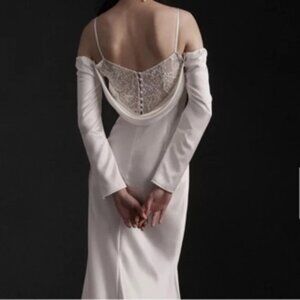 Besa Bridal Georgia Gown Size 4